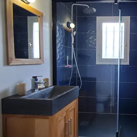 Lumineux Avec Vue Sur *